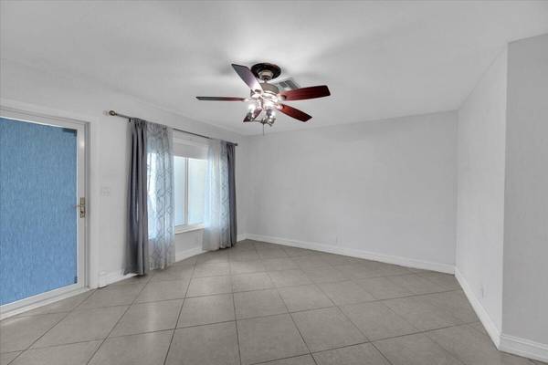 North Lauderdale, FL 33068,1388 Seaview