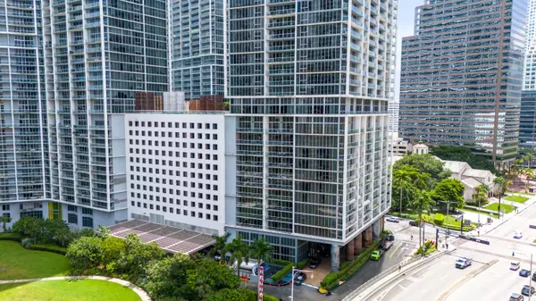 Miami, FL 33131,485 Brickell AVE 2506