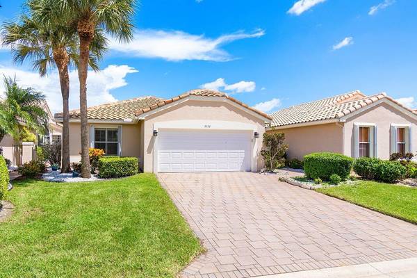 5153 Pelican Cove DR, Boynton Beach, FL 33437