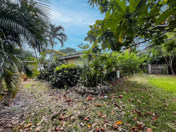 Wilton Manors, FL 33311,637 NW 29th CT