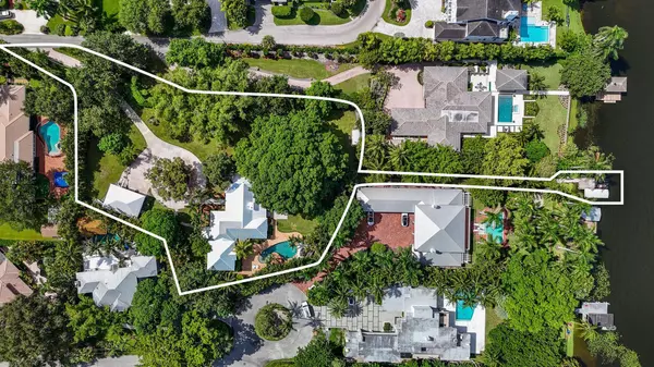 Delray Beach, FL 33444,920 Hibiscus LN