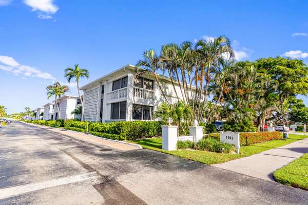 4201 S Ocean BLVD H8, South Palm Beach, FL 33480