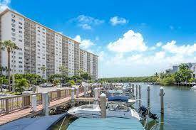 Sunny Isles Beach, FL 33160,400 Kings Point DR 1224