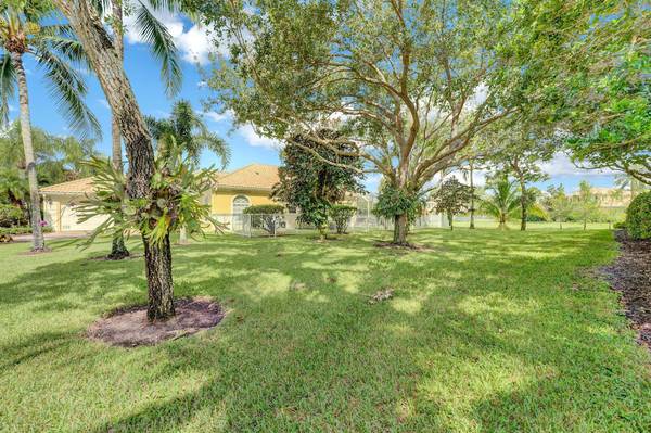 Wellington, FL 33414,8153 Pine Cay RD