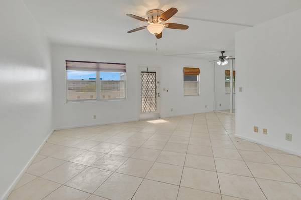 Boca Raton, FL 33434,3009 Exeter A