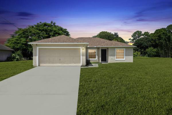 373 SW Columbus DR, Port Saint Lucie, FL 34953