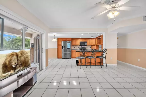 4297 SW 149th CT Miami, FL 33185