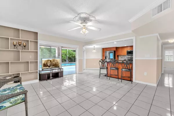 4297 SW 149th CT Miami, FL 33185