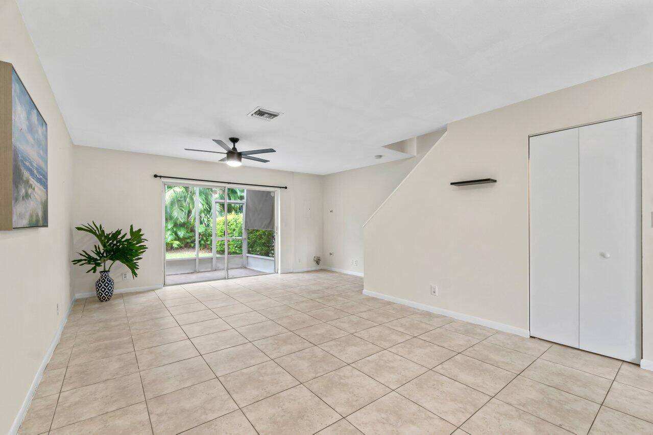 Boynton Beach, FL 33436,9774 Kamena CIR