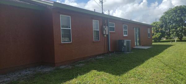 Fort Pierce, FL 34947,2002 N 31st ST