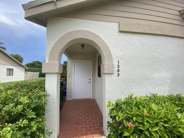 Delray Beach, FL 33445,1263 NW 23rd LN