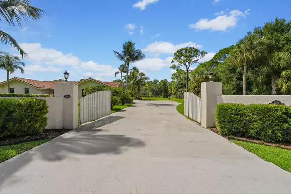 Palm Beach Gardens, FL 33418,7676 N 150th CT