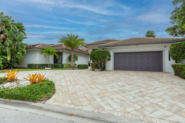 Wellington, FL 33414,11180 Isle Brook CT