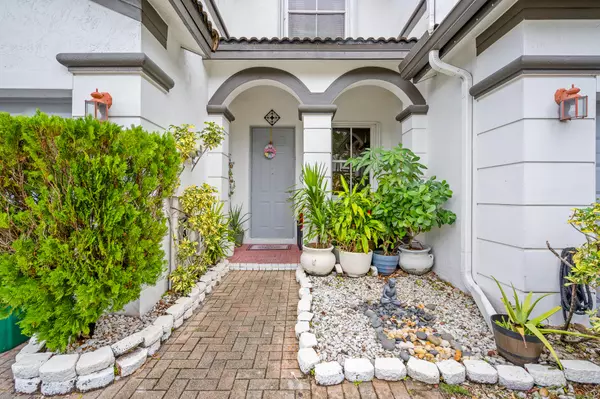 Doral, FL 33178,7645 NW 114th Path