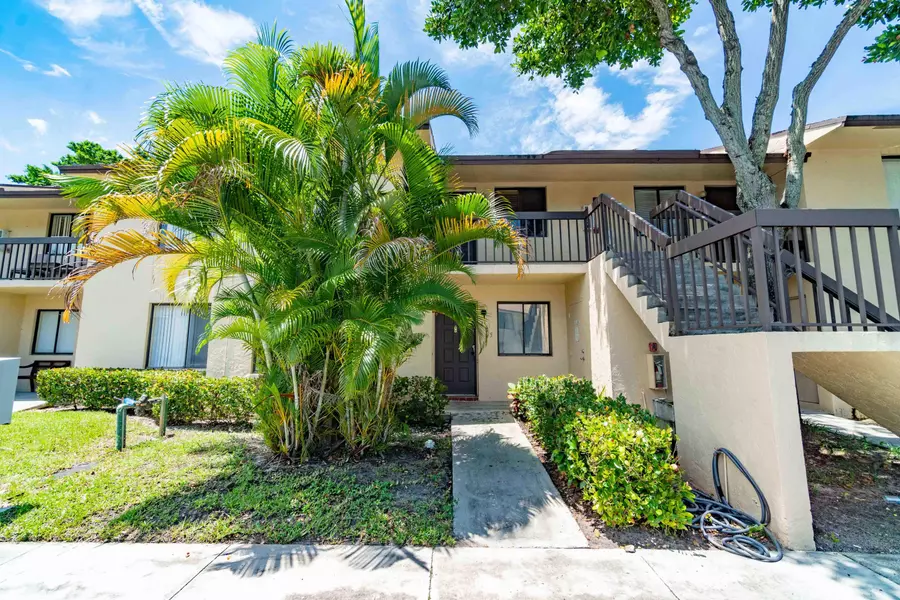 6549 Somerset DR 205, Boca Raton, FL 33433