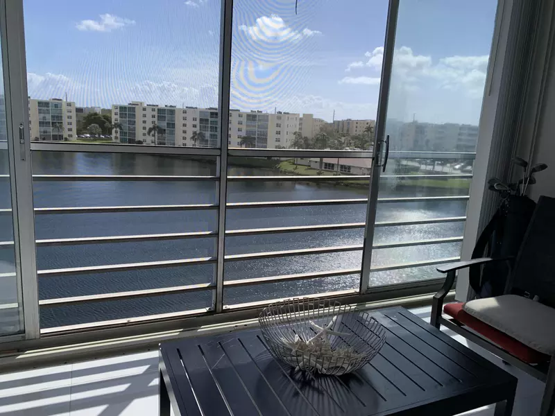 101 SE 3rd AVE 606, Dania Beach, FL 33004