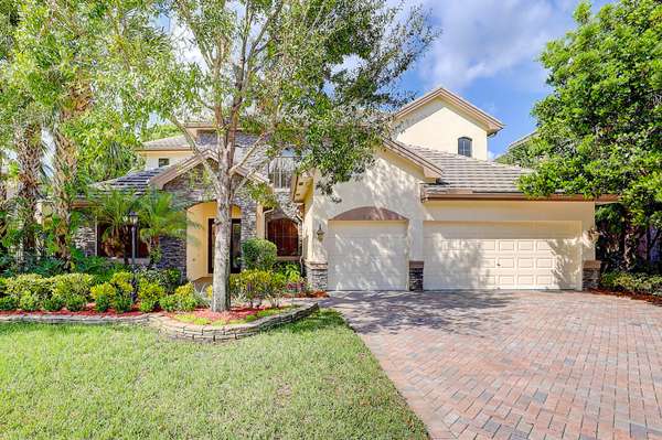 3611 Collonade DR, Wellington, FL 33449