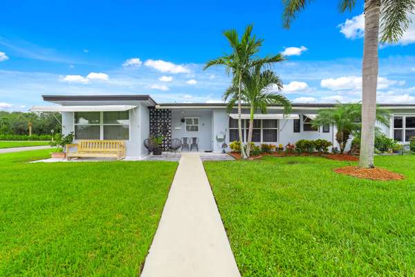 480 High Point DR B, Delray Beach, FL 33445