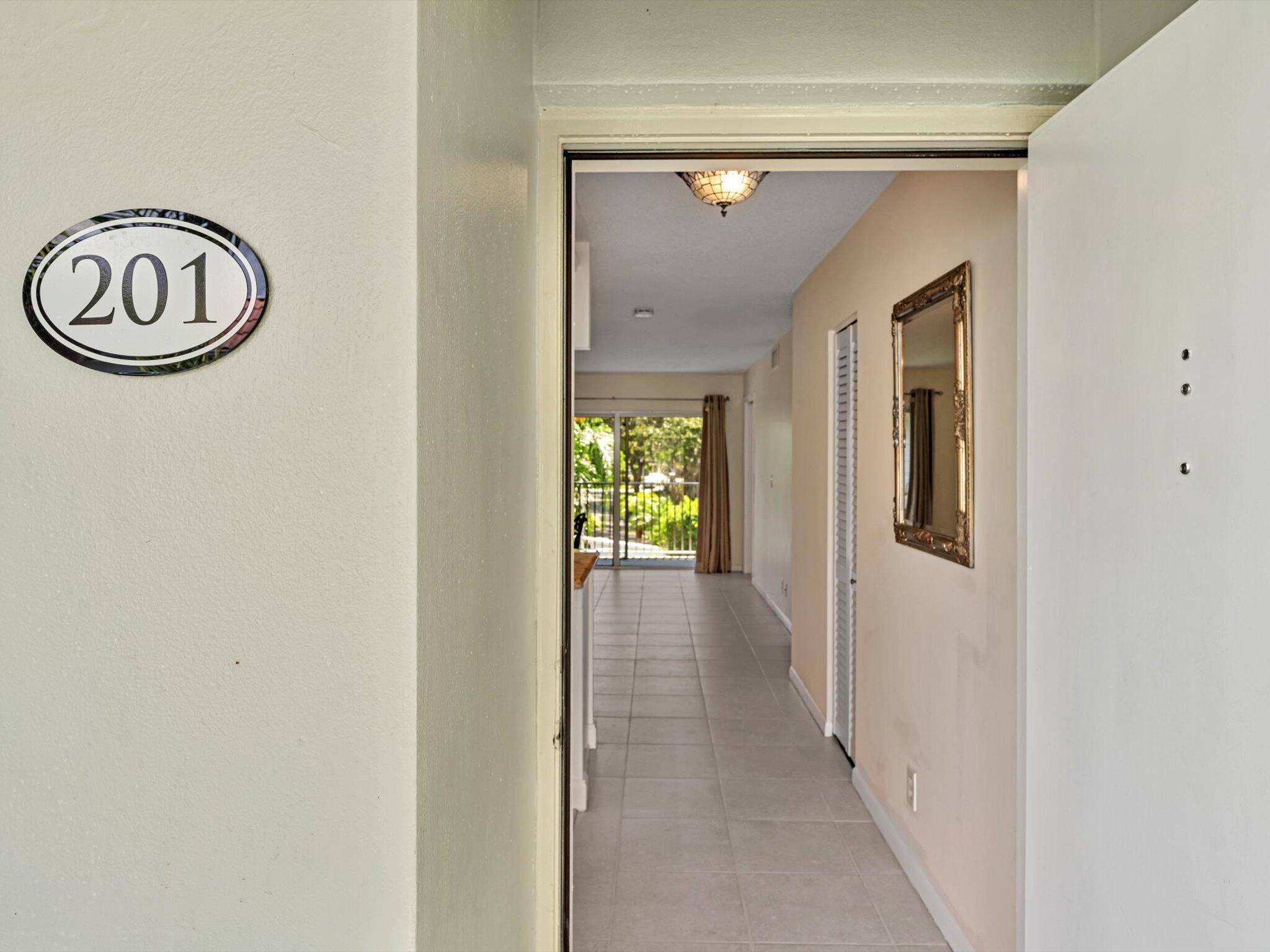 Delray Beach, FL 33483,207 Tropic Isle DR 2010