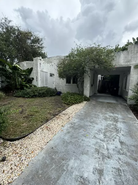 317 Fordham DR, Lake Worth Beach, FL 33460