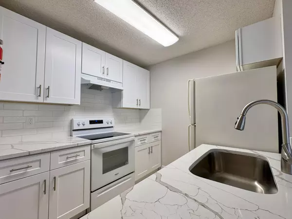 1830 W Meadows CIR 1830, Boynton Beach, FL 33436