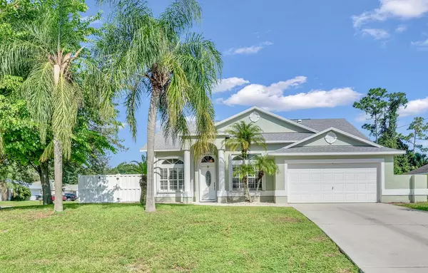 1900 SW Logwood RD, Port Saint Lucie, FL 34953