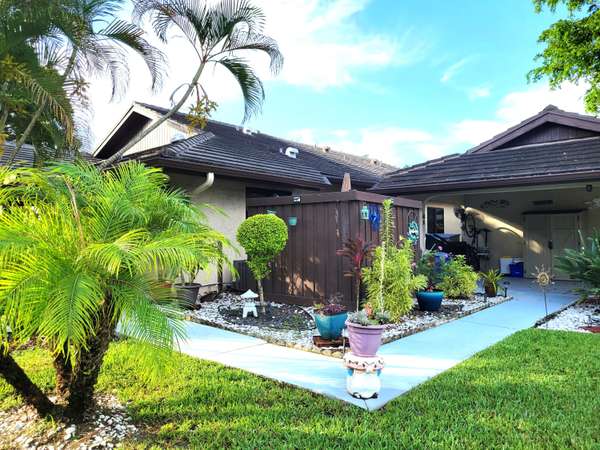 10100 Marwood PL,  Boynton Beach,  FL 33437