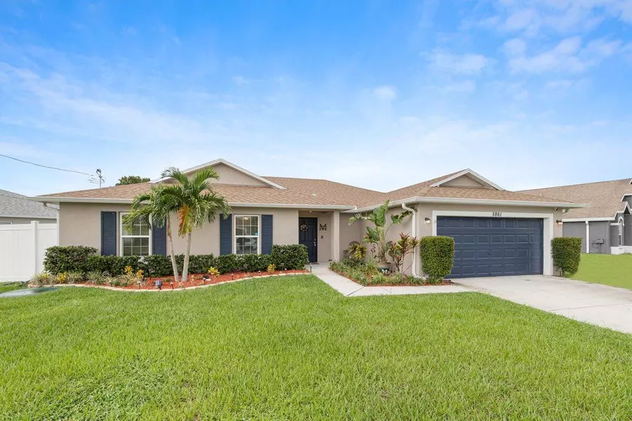 5861 NW Mesa CIR, Port Saint Lucie, FL 34986