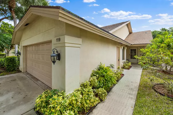 Jupiter, FL 33477,119 Harbourside CIR