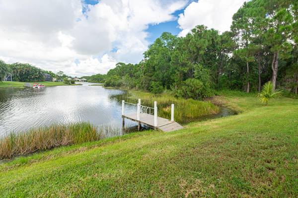 Port Saint Lucie, FL 34986,569 SW Romora Bay