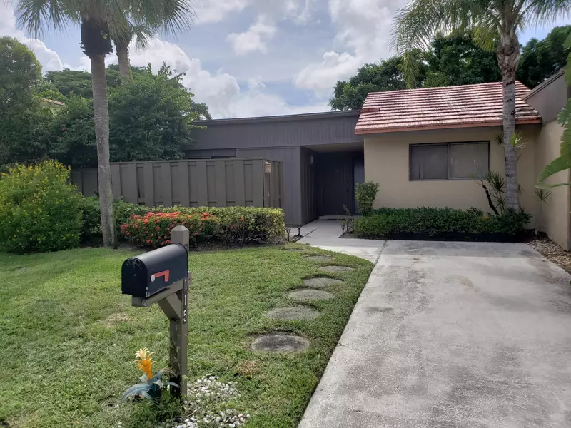 11115 Oakdale RD, Boynton Beach, FL 33437