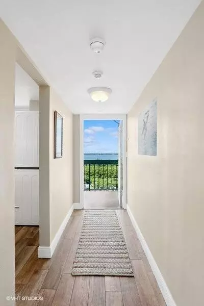 Jensen Beach, FL 34957,9900 S Ocean Dr. Unit1002