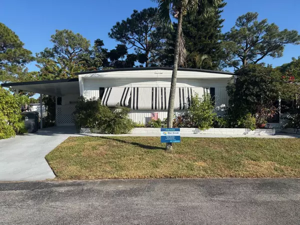 Lantana, FL 33462,6376 S Elm Lane