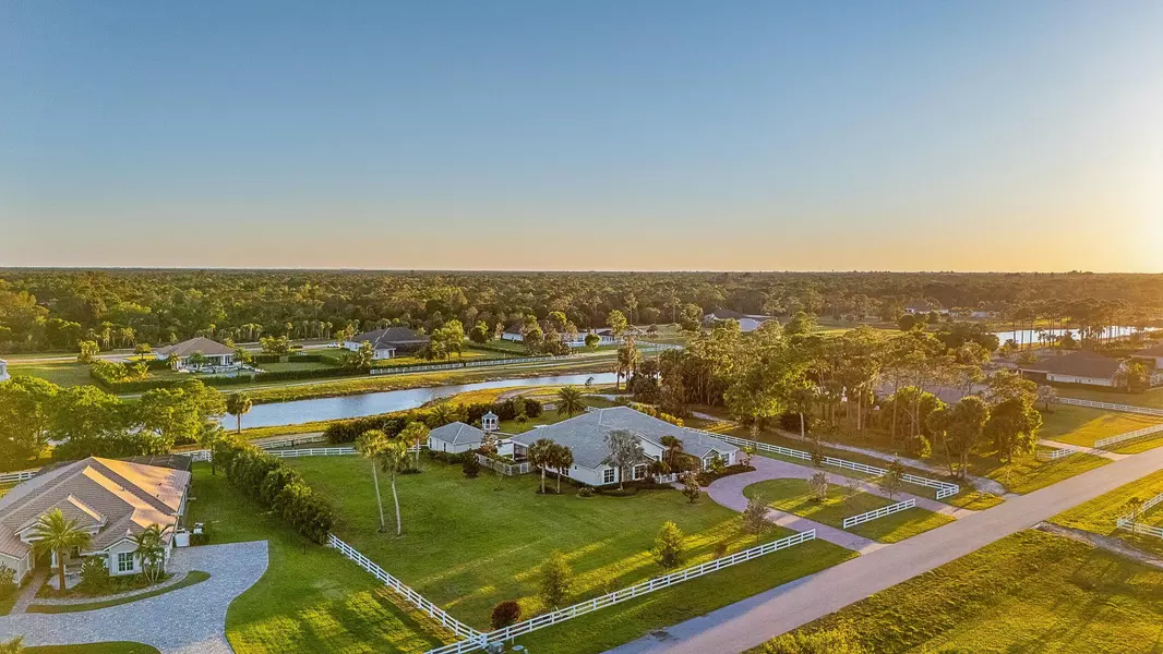 10080 Calabrese TRL, Jupiter, FL 33478