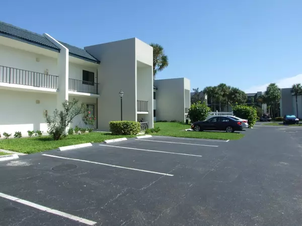 Jupiter, FL 33477,1605 Us Highway 1 203 V4