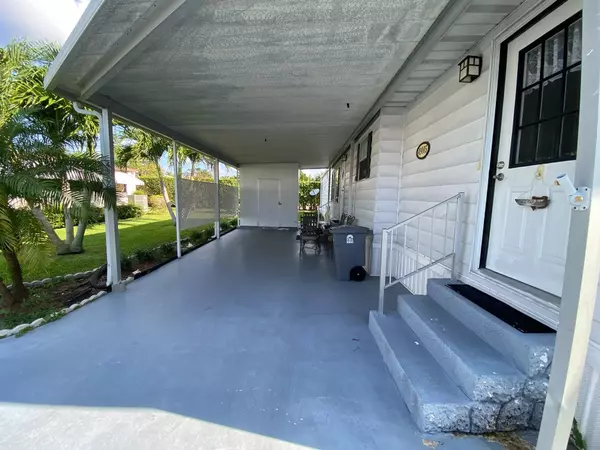 Boynton Beach, FL 33436,49005 Inauga Bay