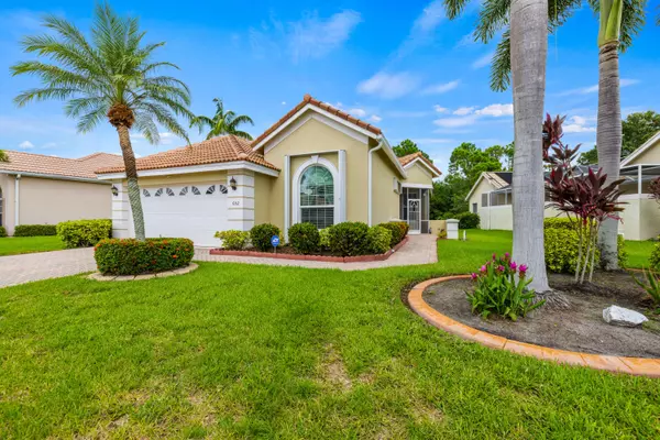 Port Saint Lucie, FL 34986,652 SW Andros CIR