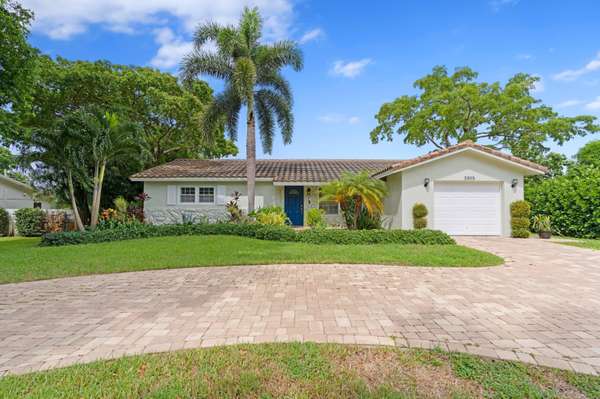 3305 S Seacrest BLVD,  Boynton Beach,  FL 33435