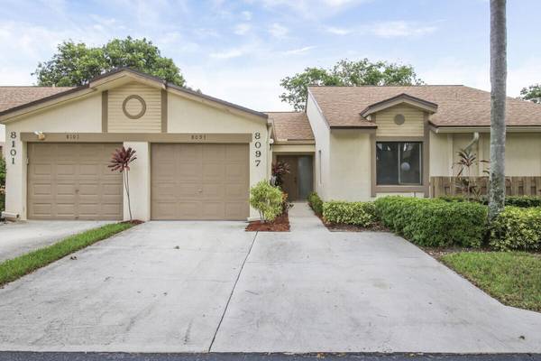 8097 Whispering Palm DR,  Boca Raton,  FL 33496