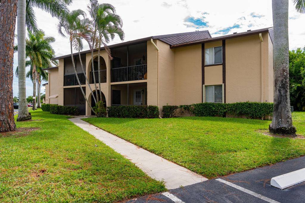 Greenacres, FL 33463,436 Pine Glen LN C-2