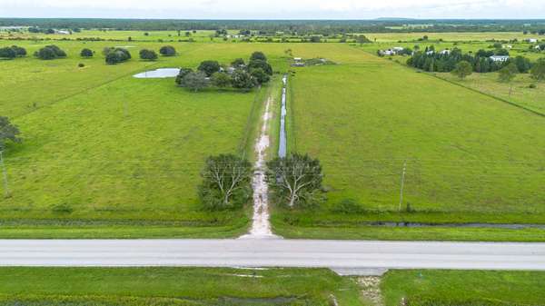 12950 NE 56th AVE, Okeechobee, FL 34972