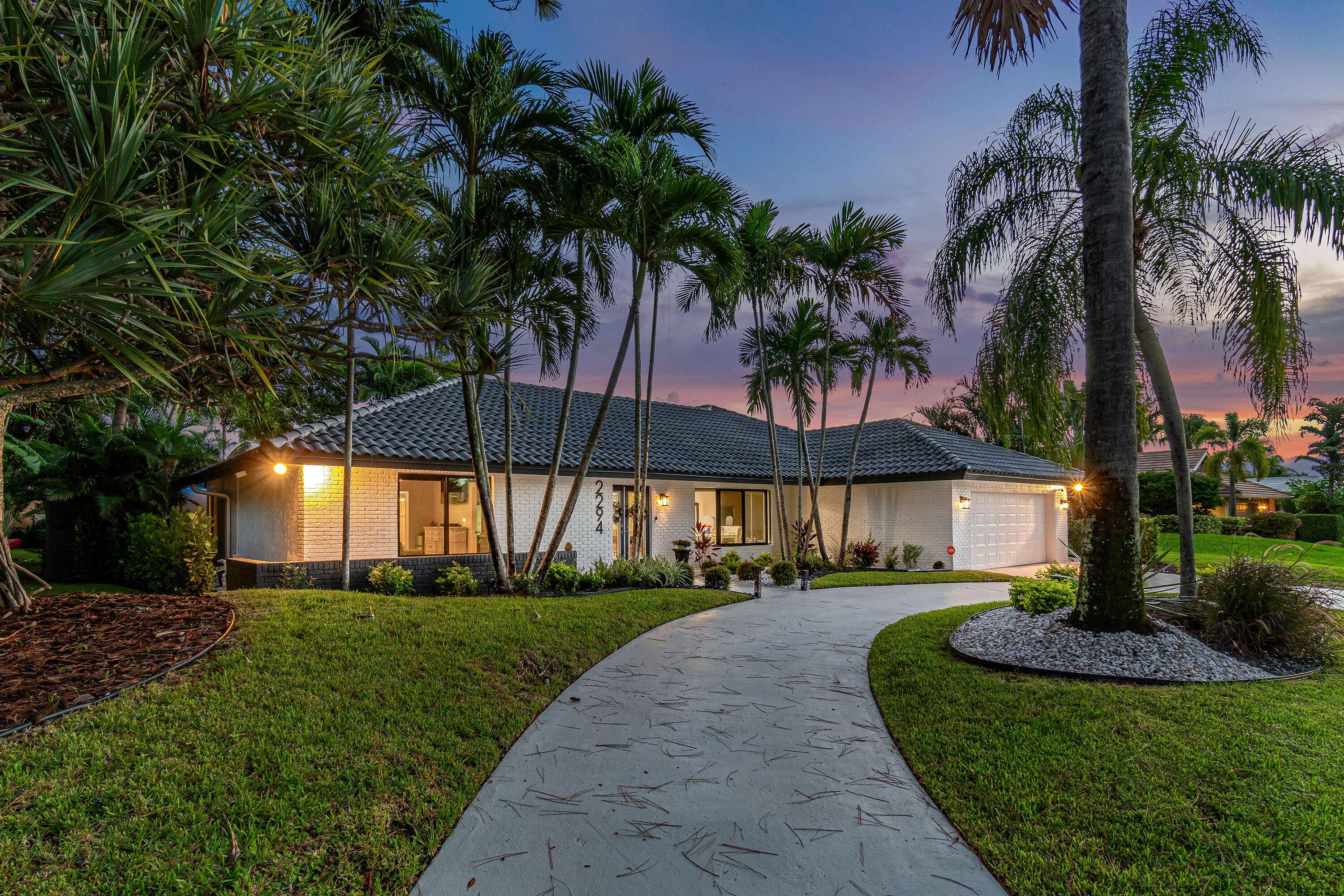 2294 Deer Creek Lob Lolly LN, Deerfield Beach, FL 33442