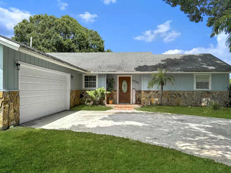 4900 Paleo Pines CIR, Fort Pierce, FL 34951