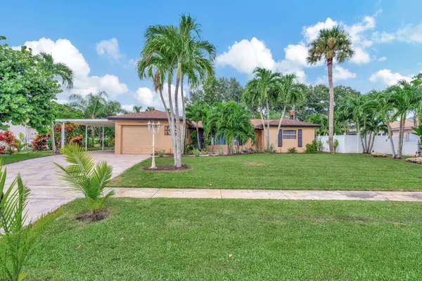 Lake Worth, FL 33467,7235 St Andrews RD