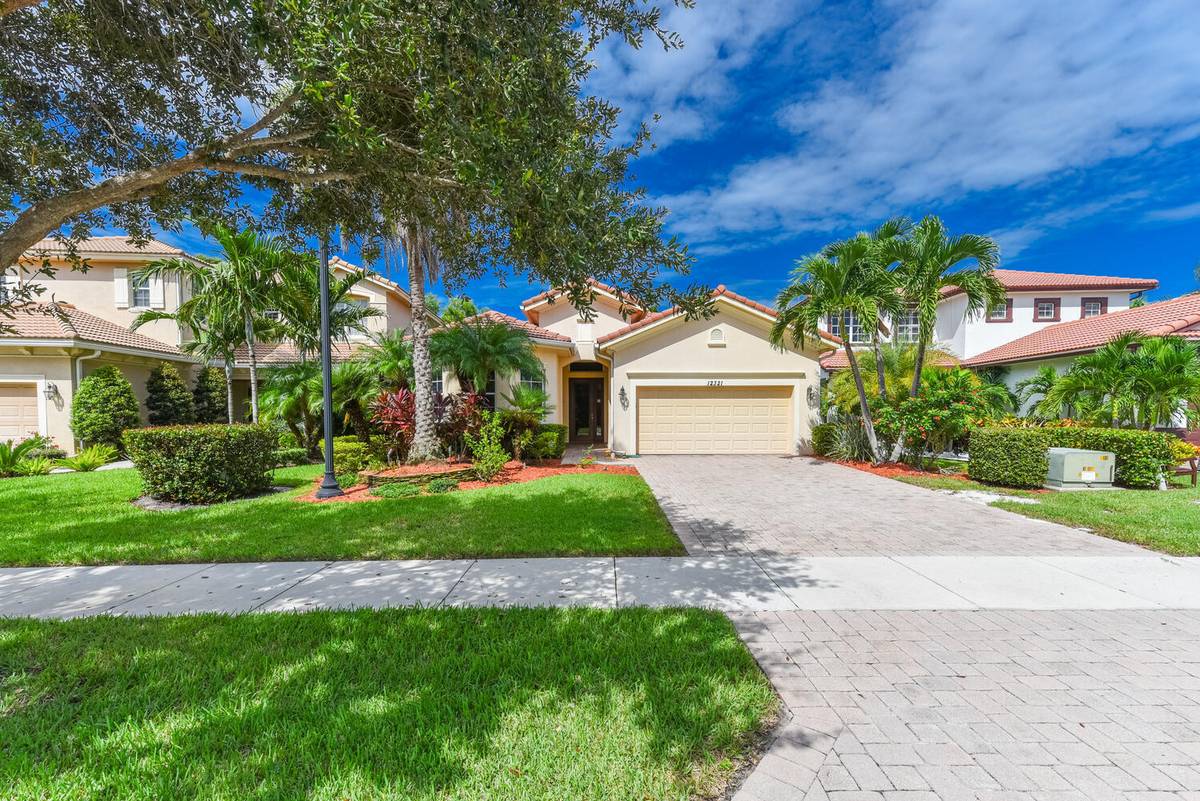 Palm Beach Gardens, FL 33418,12321 Aviles CIR