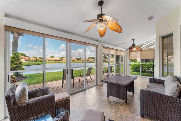 7215 Ashford LN, Boynton Beach, FL 33472