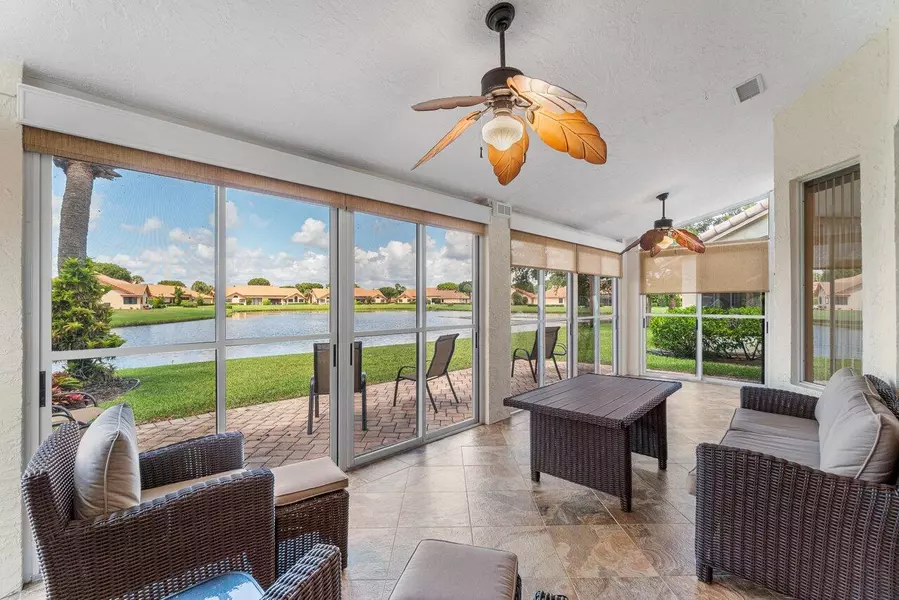 7215 Ashford LN, Boynton Beach, FL 33472