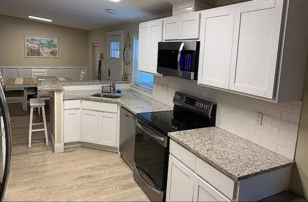 Palm Beach Gardens, FL 33410,2555 Pga BLVD 205