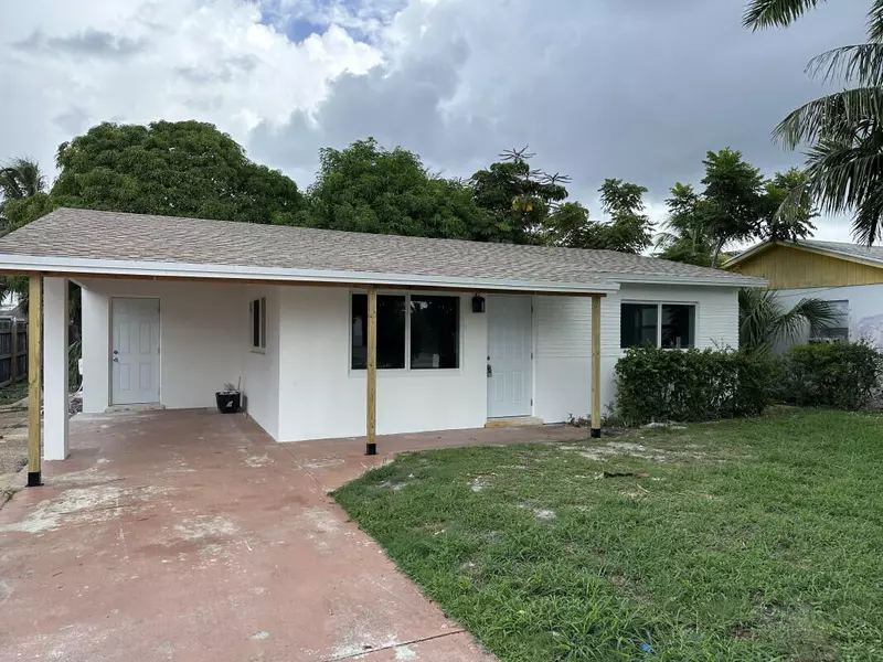 423 NW 10th AVE, Boynton Beach, FL 33435