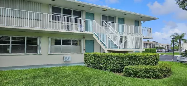 Boynton Beach, FL 33435,880 W Horizons 111